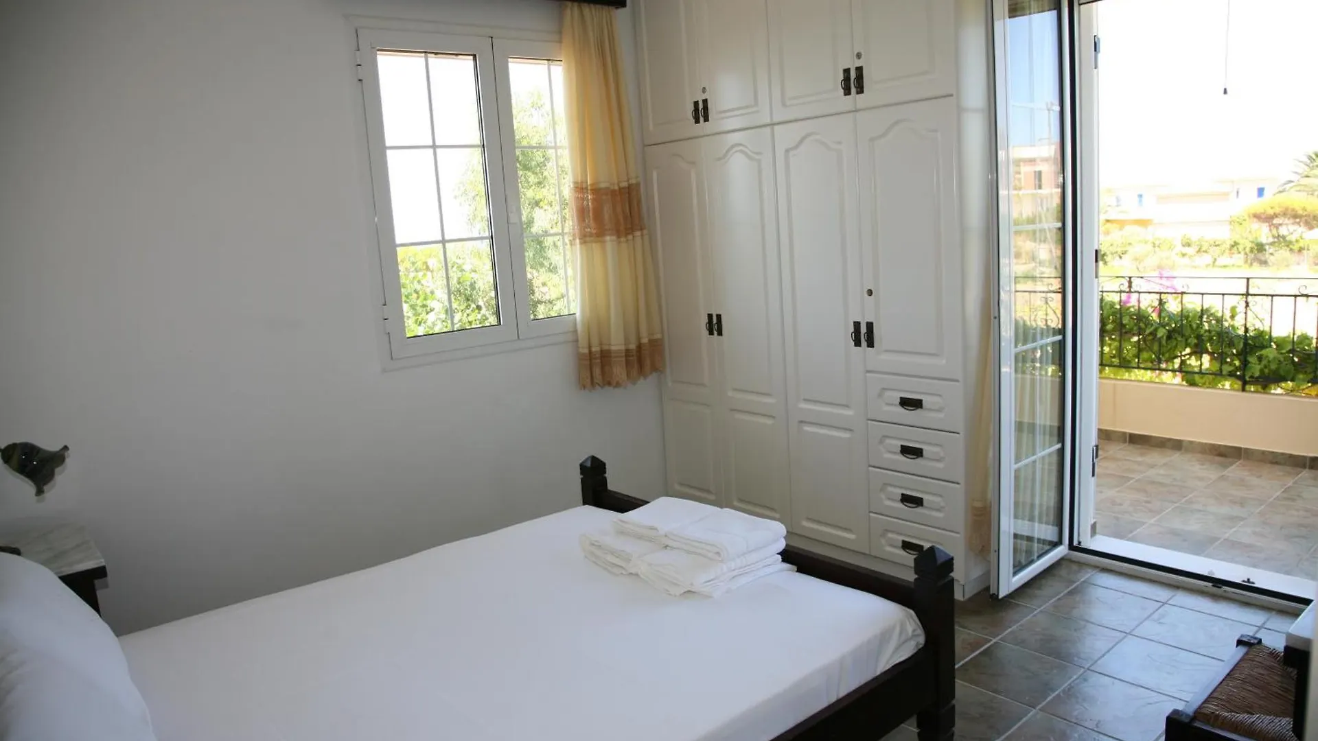 Apartment Villa Carina Kounopetra